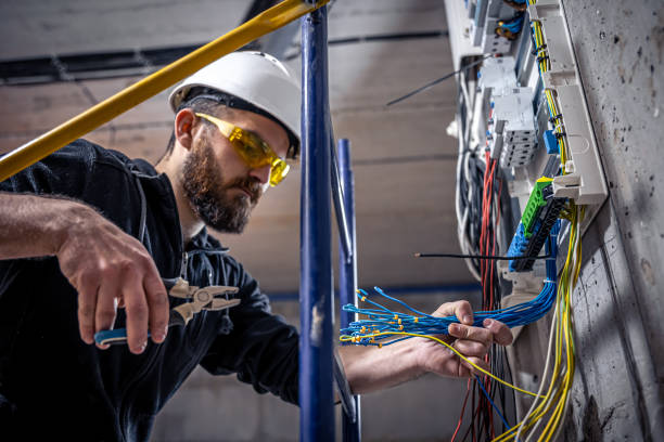 Best Electrical Contractors for Businesses  in Grandview, OH